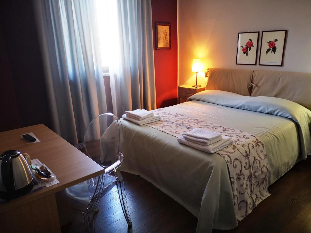 Albergo Baldazzi 1916 Zavattarello Extérieur photo